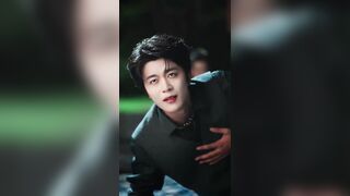 重來一世她揭穿惡毒姐姐和繼母的陰謀